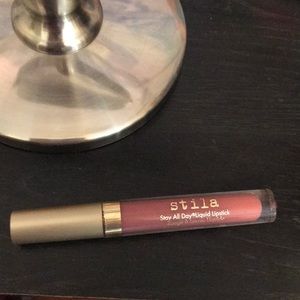 Stila liquid lipstick-Patina